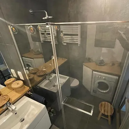 Royal Park Lazienki - Terrace Boutique Apartment Warschau