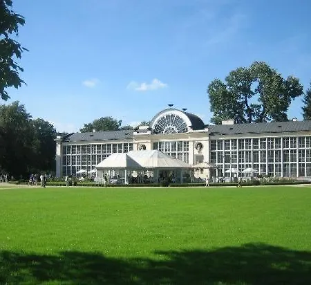 Royal Park Lazienki - Terrace Boutique Διαμέρισμα