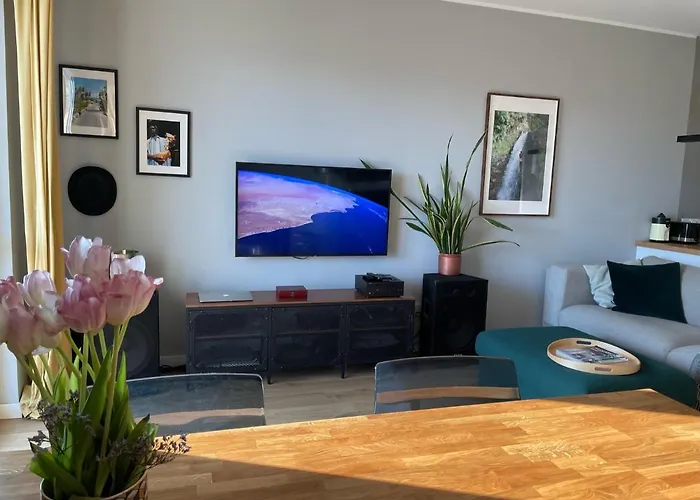 Royal Park Lazienki - Terrace Boutique Apartman Varsó