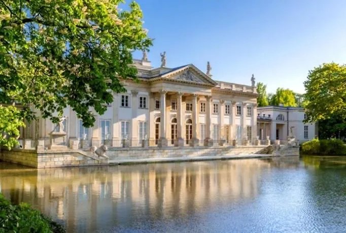 Royal Park Lazienki - Terrace Boutique Apartman *