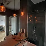 Royal Park Lazienki - Terrace Boutique Varsó