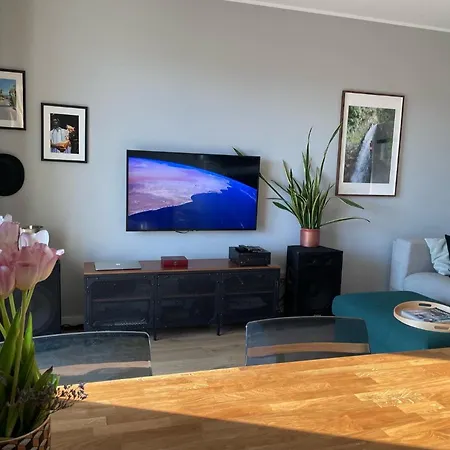 Royal Park Lazienki - Terrace Boutique Apartman Varsó