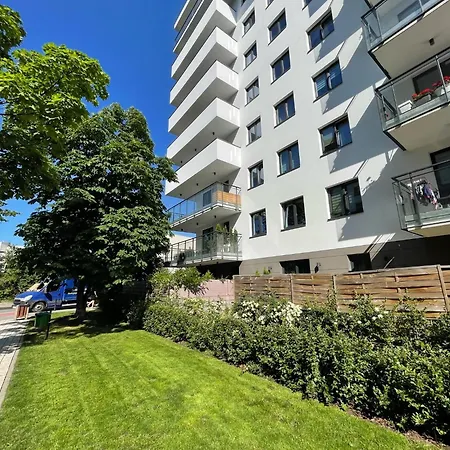 Royal Park Lazienki - Terrace Boutique Warsaw